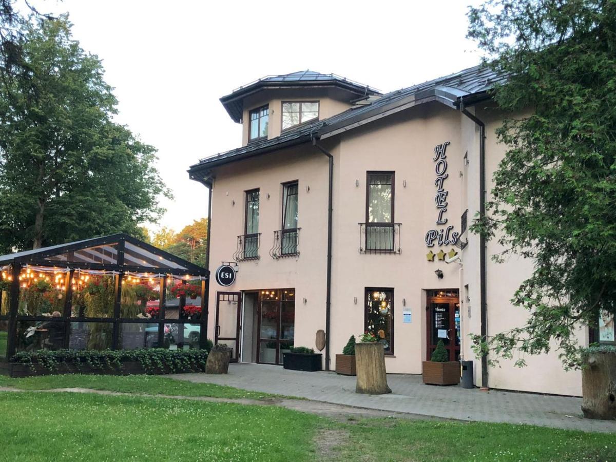 Hotel Pils With Self-Check In Sigulda Exterior foto